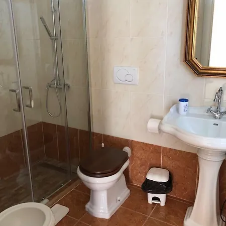 Bed and breakfast Belvedere Di Rita 3*