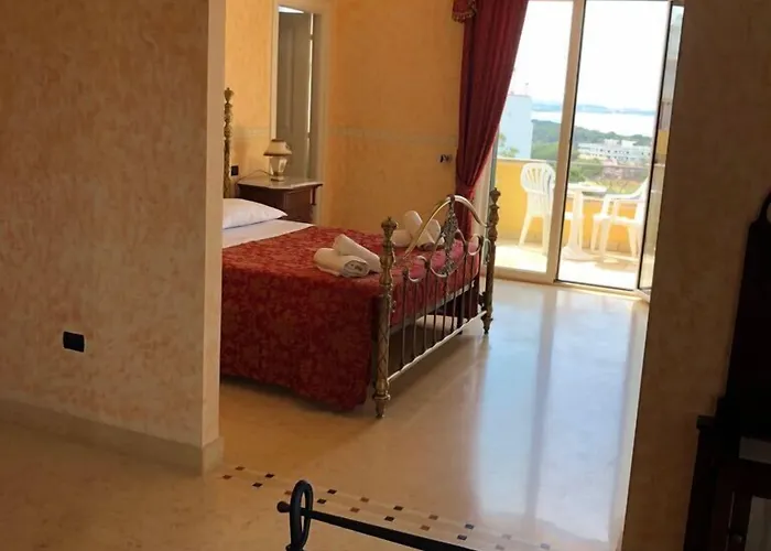 Bed & Breakfast Belvedere Di Rita 3*