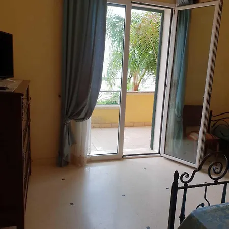 Nocleg ze śniadaniem Belvedere Di Rita 3*