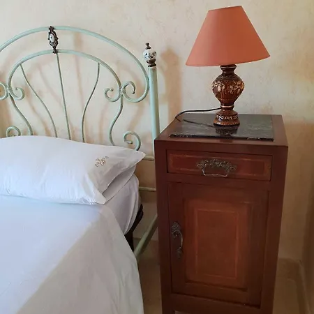 Belvedere Di Rita Nocleg ze śniadaniem 3*