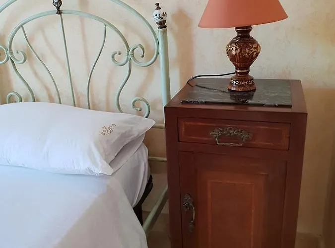 Belvedere Di Rita לינה וארוחת בוקר 3*